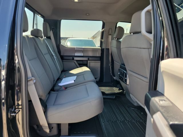 Certified 2018 Ford F250 XLT w/ XLT Premium Package AWD/4WD image 24