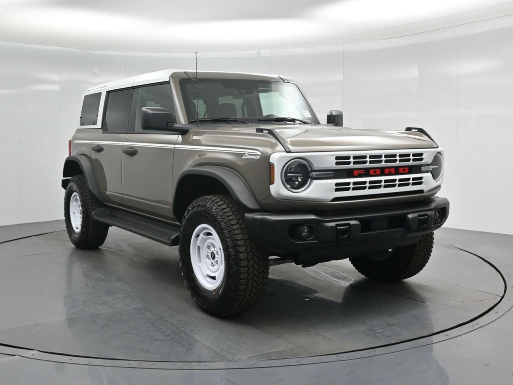 Certified 2026 Ford Bronco Heritage Edition AWD/4WD image 55