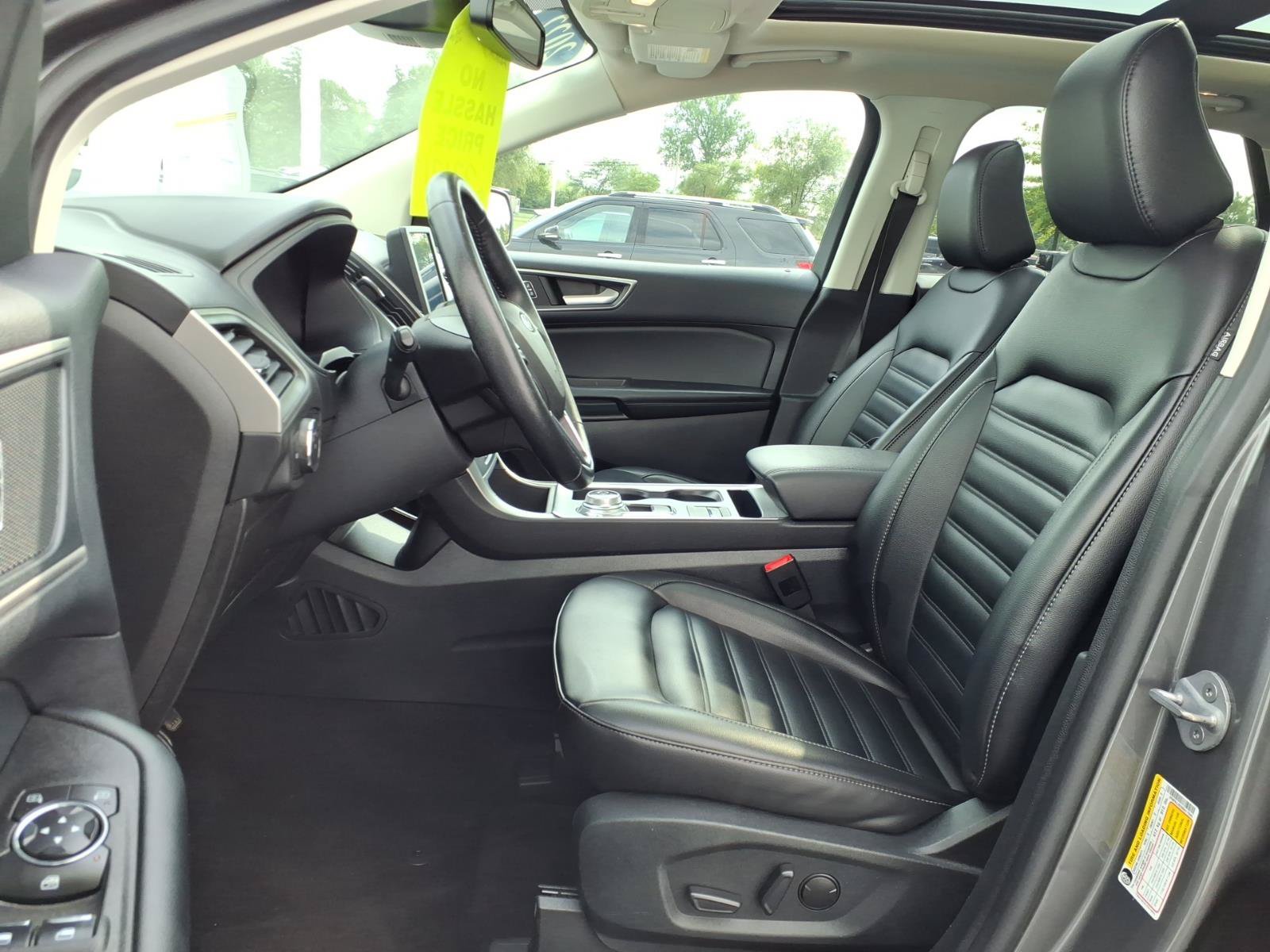 Certified 2022 Ford Edge SEL w/ Convenience Package AWD/4WD image 16
