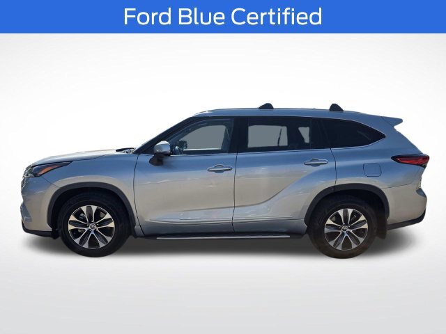 Used 2022 Toyota Highlander XLE FWD image 8