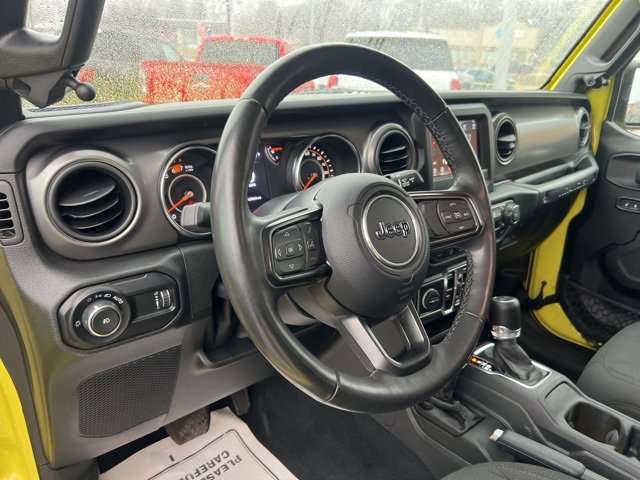 Used 2023 Jeep Wrangler Willys image 8