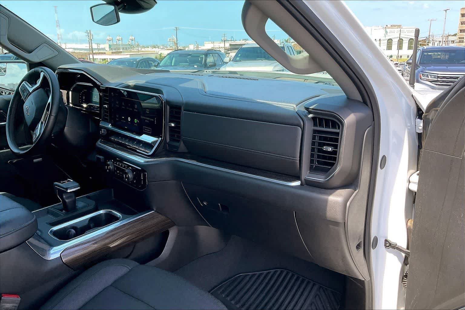 Used 2024 Chevrolet Silverado 1500 RST w/ Convenience Package II RWD image 23