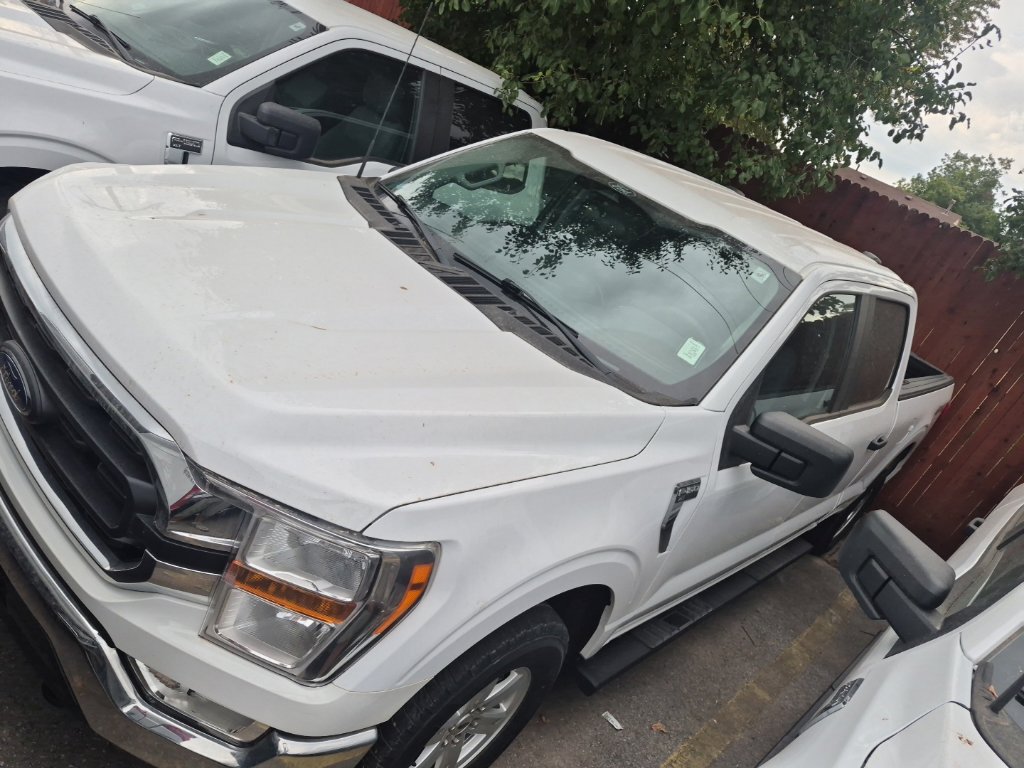 Certified 2022 Ford F150 XLT AWD/4WD image 3