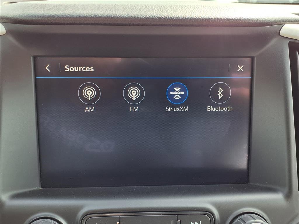 Used 2023 GMC Terrain SLT image 19