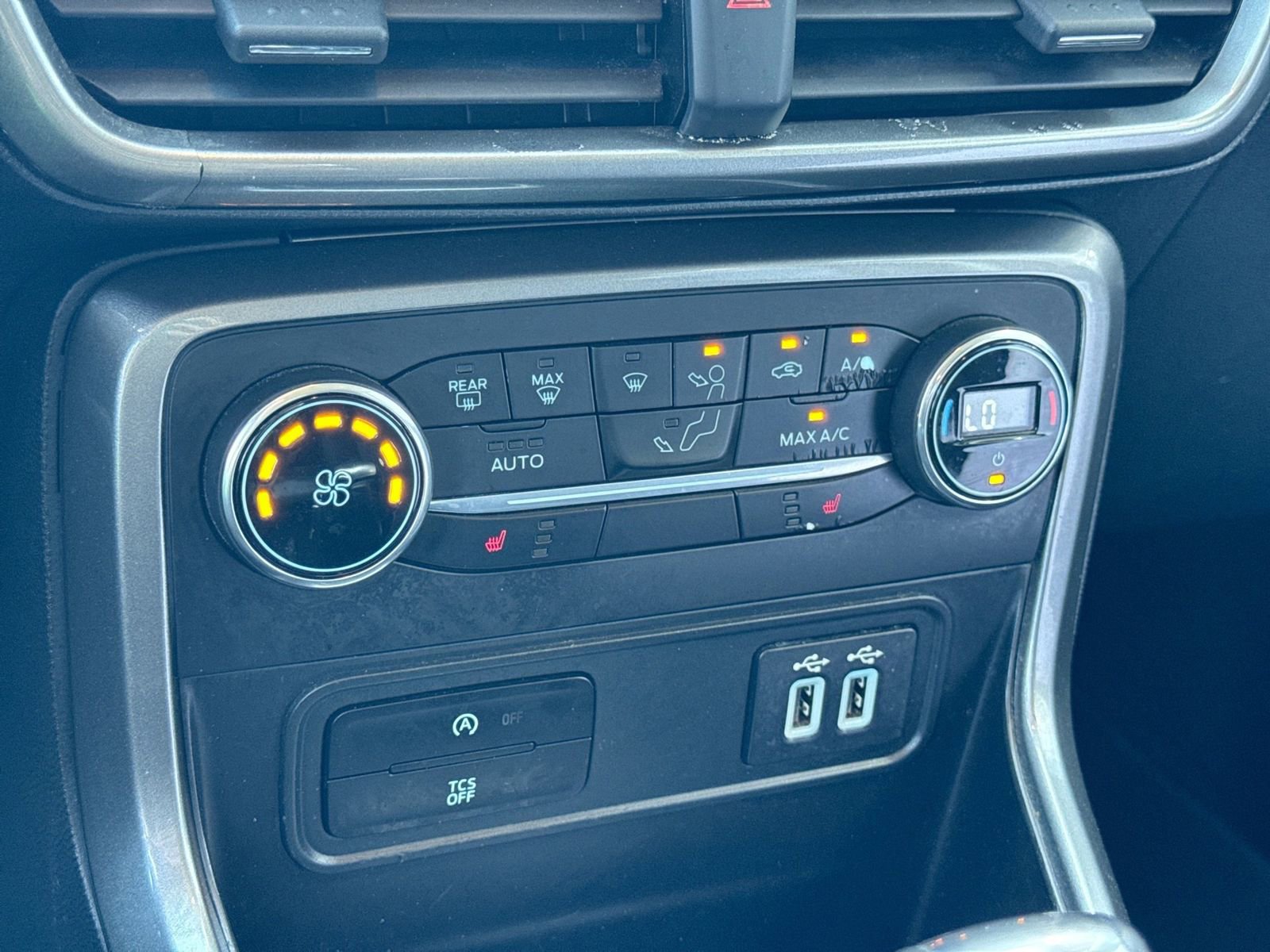 Certified 2020 Ford EcoSport SE AWD/4WD image 30