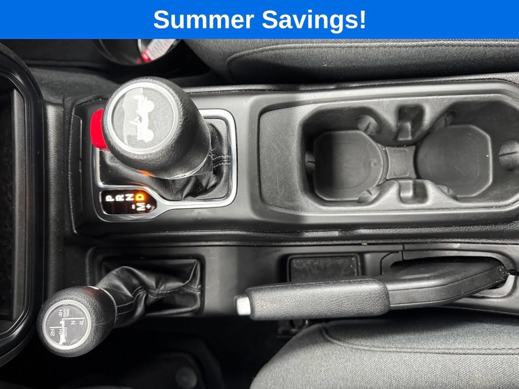Used 2024 Jeep Wrangler Unlimited Sahara AWD/4WD image 24