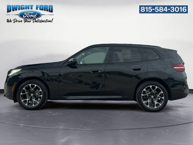 Used 2025 BMW X3 xDrive30i w/ Premium Package AWD/4WD image 2