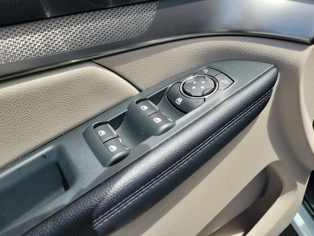 Certified 2018 Ford Explorer XLT w/ Equipment Group 202A FWD image 23