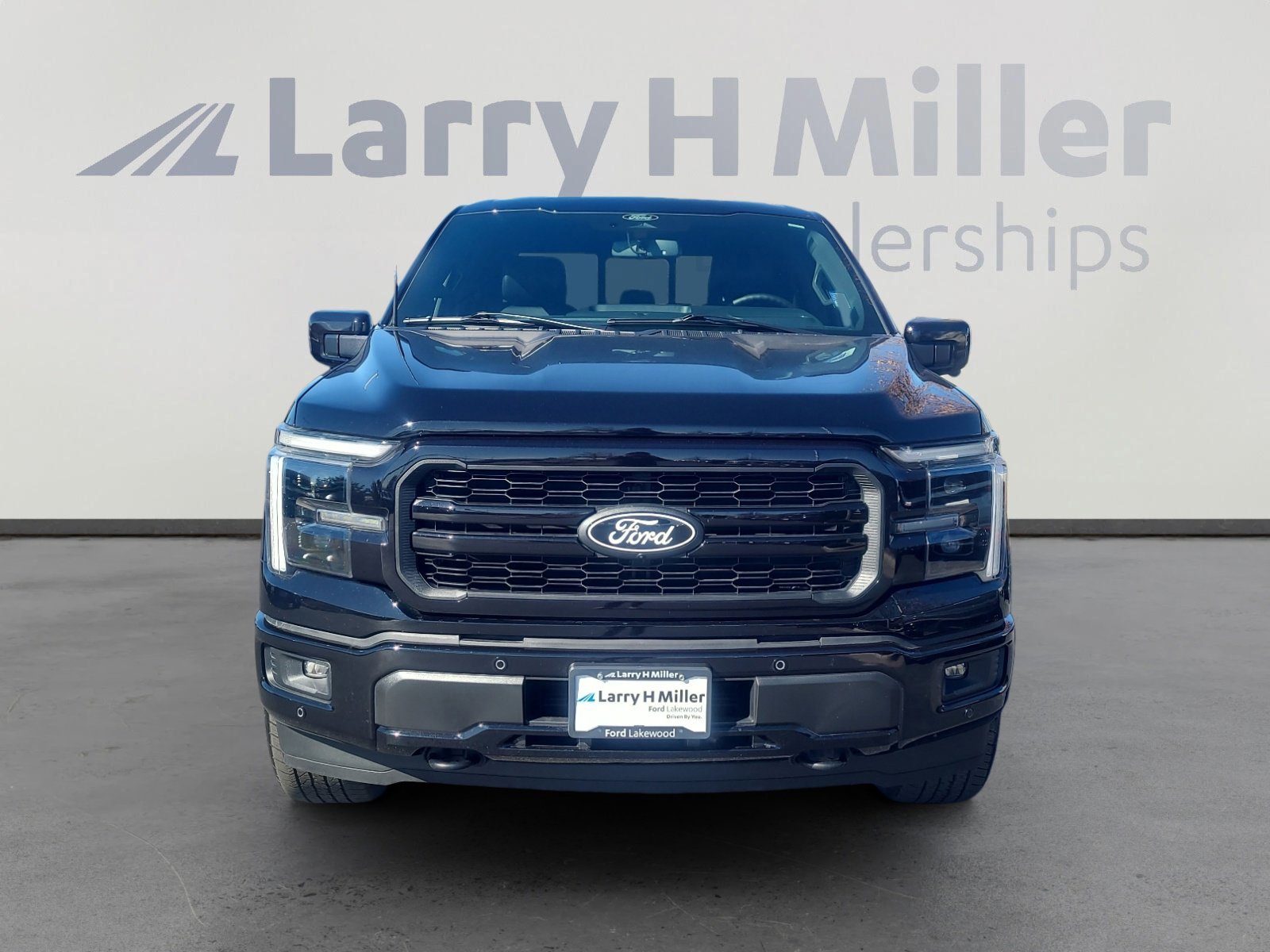 Certified 2025 Ford F150 Lariat w/ Equipment Group 502A High image 8