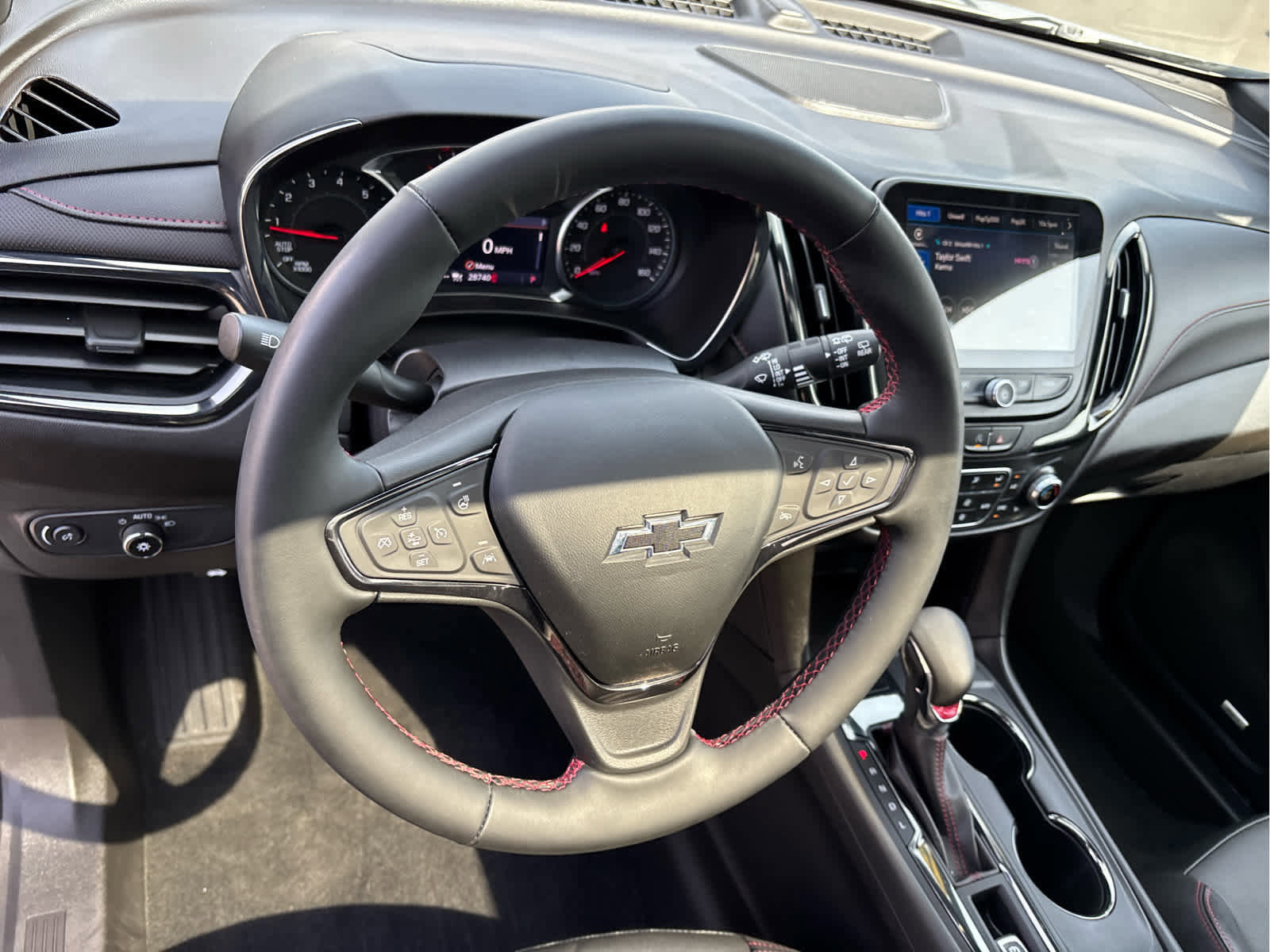 Used 2023 Chevrolet Equinox RS w/ RS Leather Package image 13