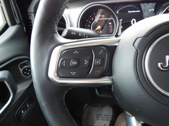 Used 2019 Jeep Wrangler Unlimited Sahara w/ Cold Weather Group AWD/4WD image 18