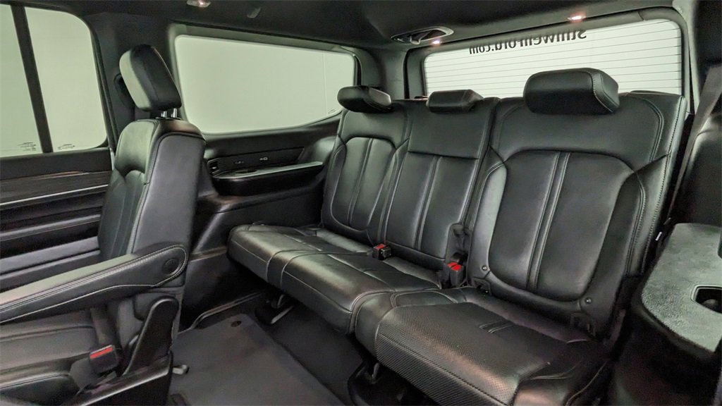 Used 2024 Jeep Wagoneer Series III image 36