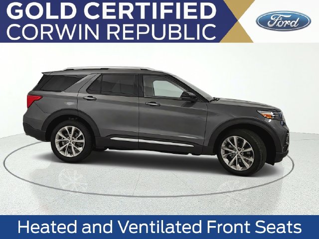 Certified 2023 Ford Explorer Platinum w/ Technology Package AWD/4WD image 9