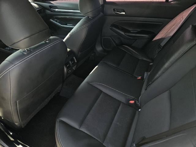 Used 2023 Nissan Altima 2.5 SL FWD image 12