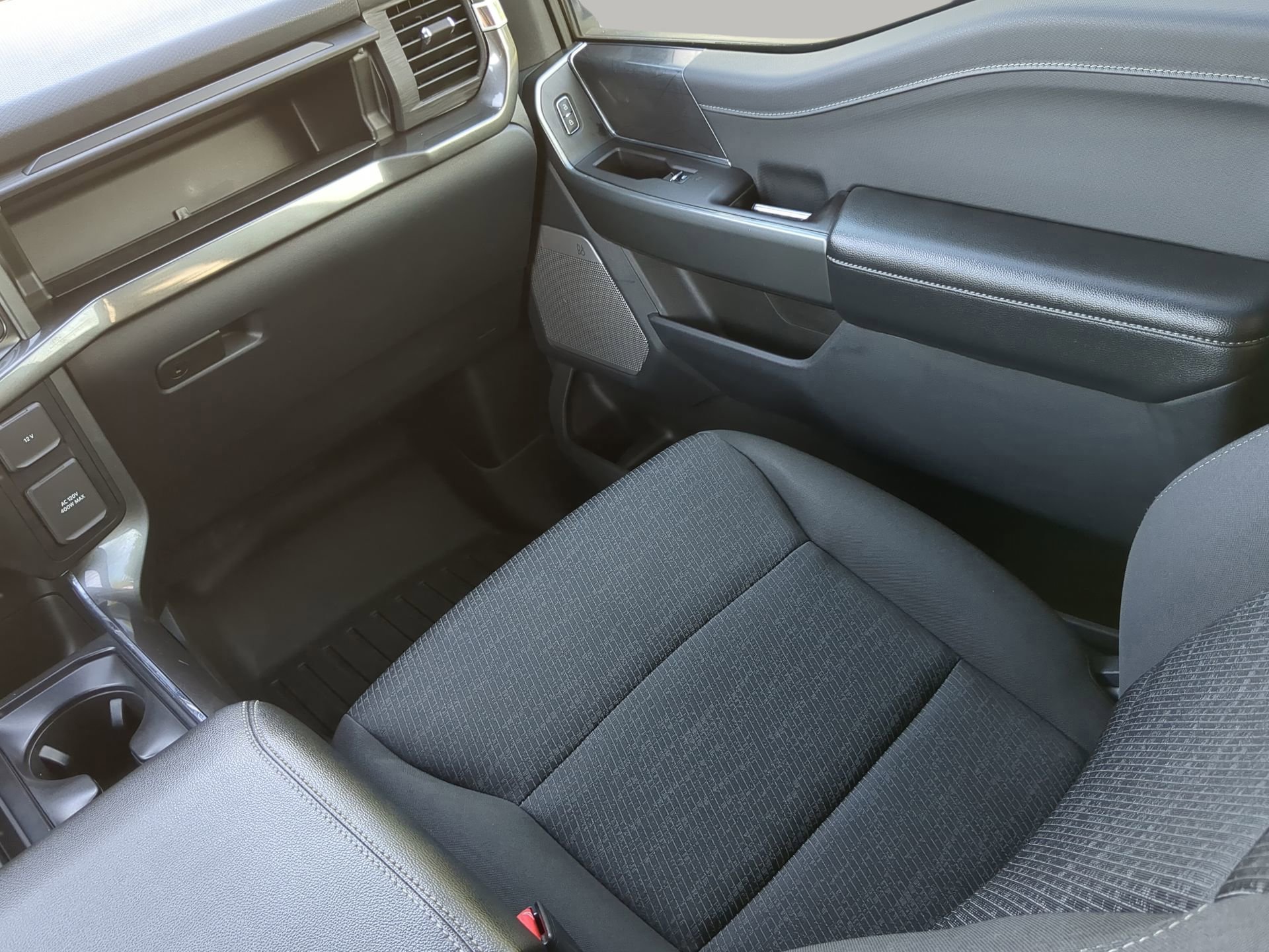 Certified 2022 Ford F150 XLT w/ Equipment Group 302A High image 53