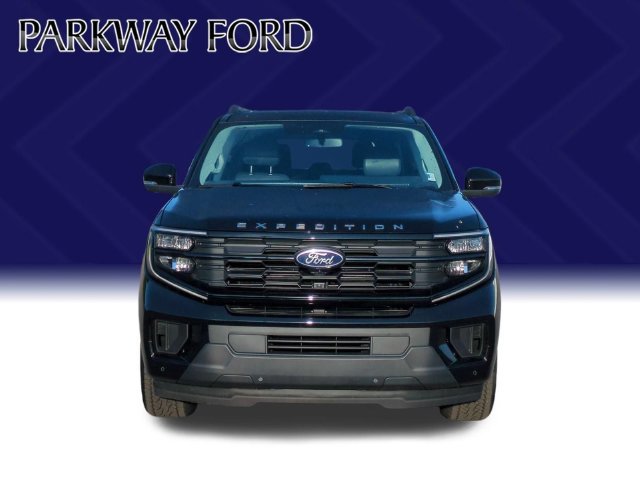 Certified 2025 Ford Expedition Max Active AWD/4WD image 8