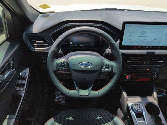 Certified 2025 Ford Escape ST-Line w/ Equipment Group 301A FWD image 16