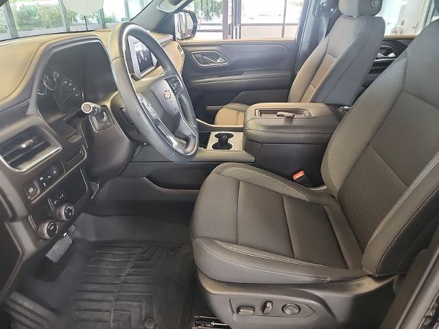Used 2024 Chevrolet Suburban LS RWD image 8