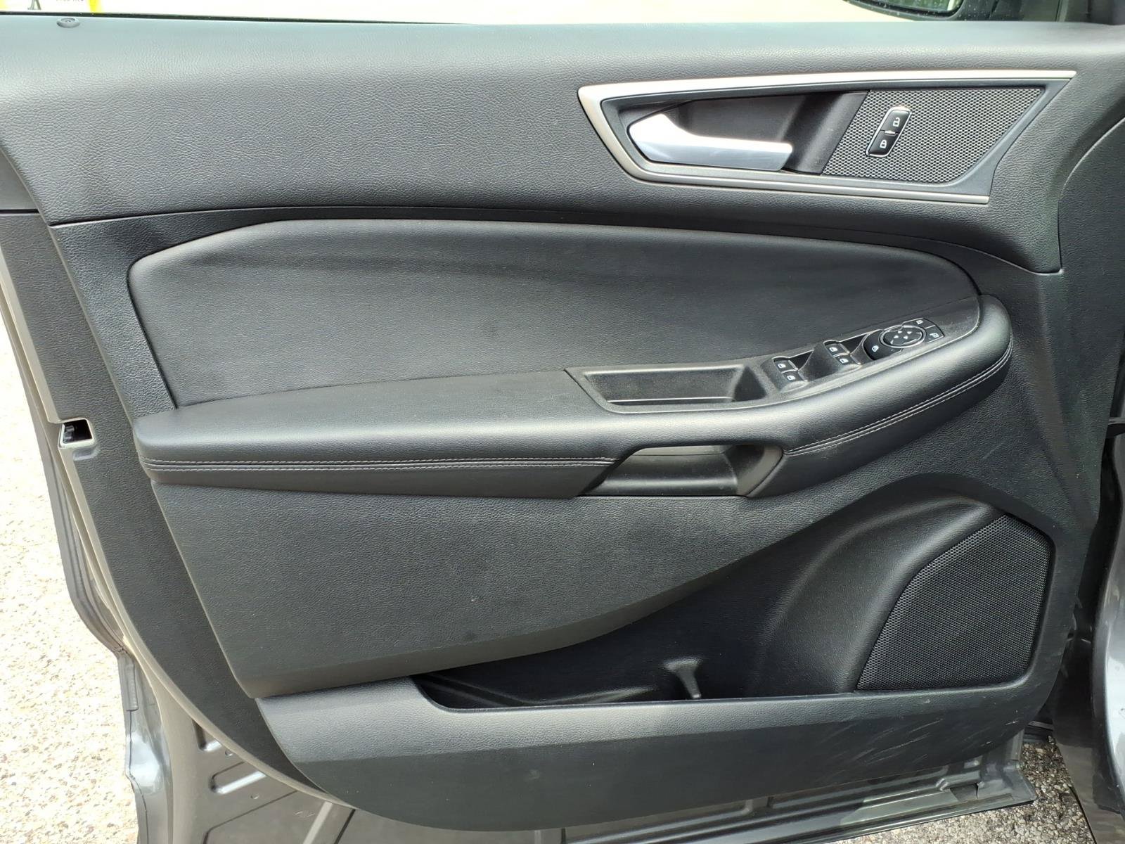 Certified 2023 Ford Edge SEL w/ Convenience Package AWD/4WD image 15