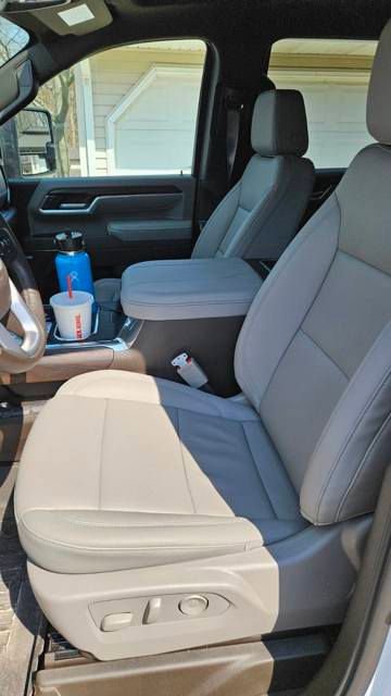 Used 2026 GMC Sierra 2500 SLT w/ SLT Premium Package AWD/4WD image 8
