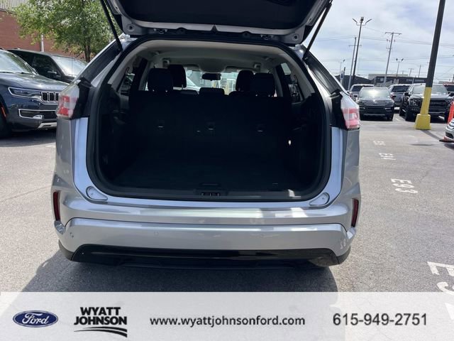 Certified 2022 Ford Edge SE w/ Black Appearance Package image 12