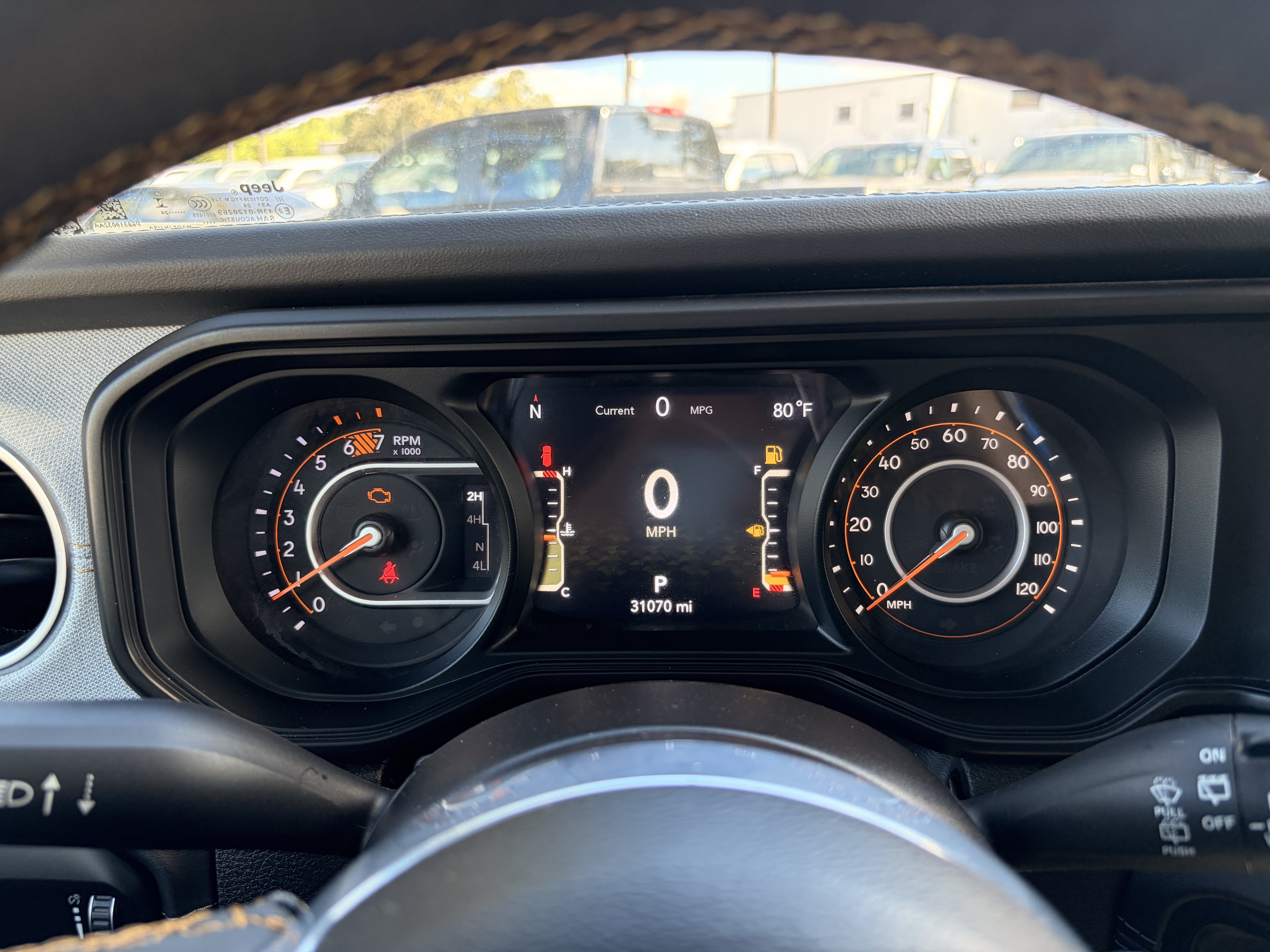 Used 2024 Jeep Wrangler Unlimited Sahara AWD/4WD image 19