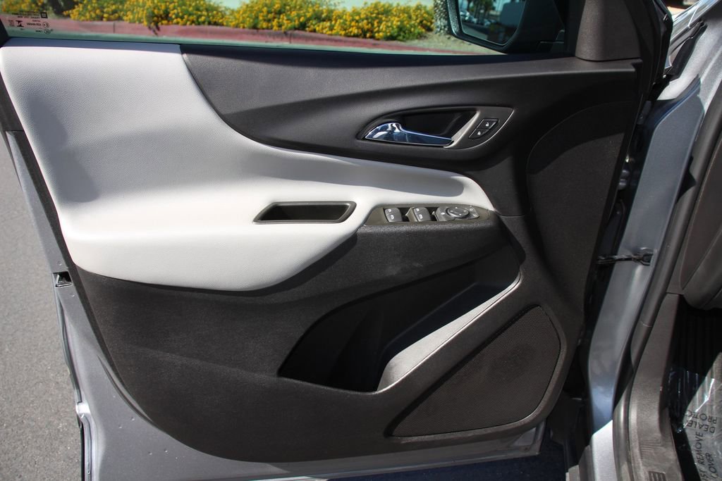 Used 2024 Chevrolet Equinox LS w/ LS Convenience Package FWD image 22
