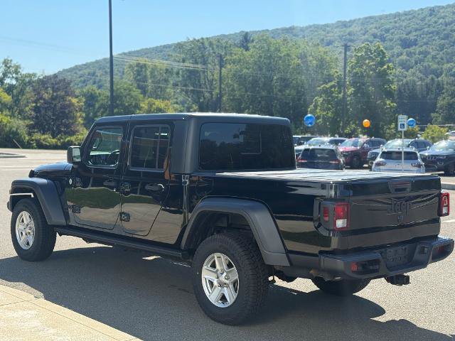 Used 2020 Jeep Gladiator Sport w/ Quick Order Package 24S AWD/4WD image 5