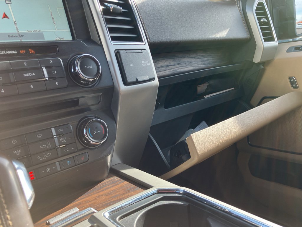 Certified 2018 Ford F150 Lariat w/ Equipment Group 501A Mid image 28