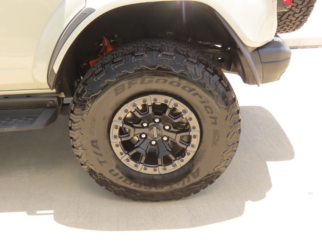 Certified 2025 Ford Bronco Raptor AWD/4WD image 16