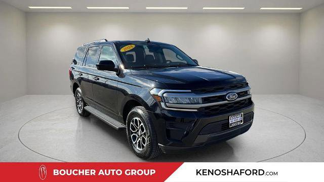 Certified 2024 Ford Expedition XLT image 3