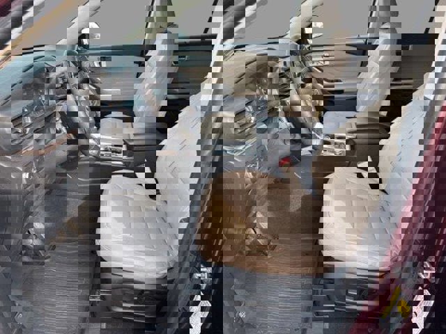 Certified 2022 Ford Explorer Limited w/ Equipment Group 301A image 8