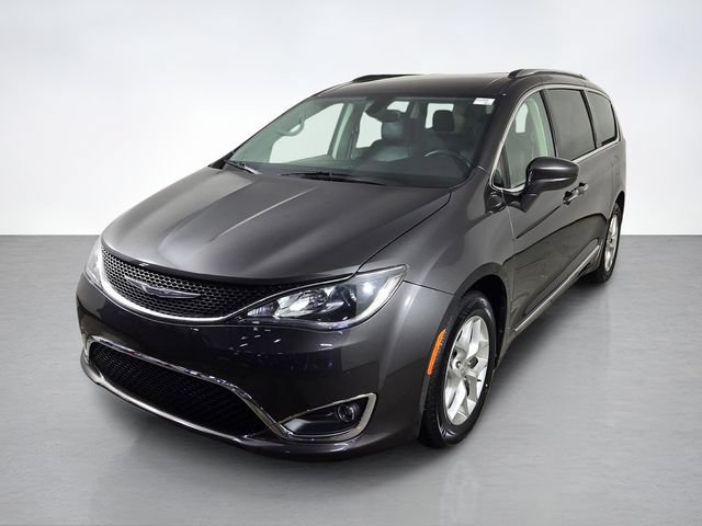 Used 2019 Chrysler Pacifica Touring-L Plus w/ Tire & Wheel Group FWD image 7