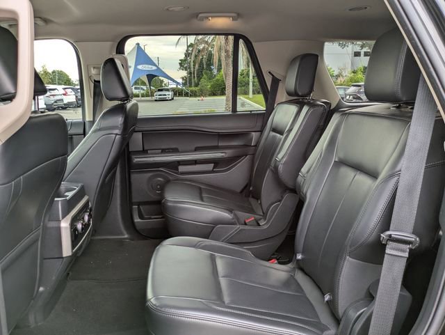 Certified 2024 Ford Expedition XLT AWD/4WD image 14