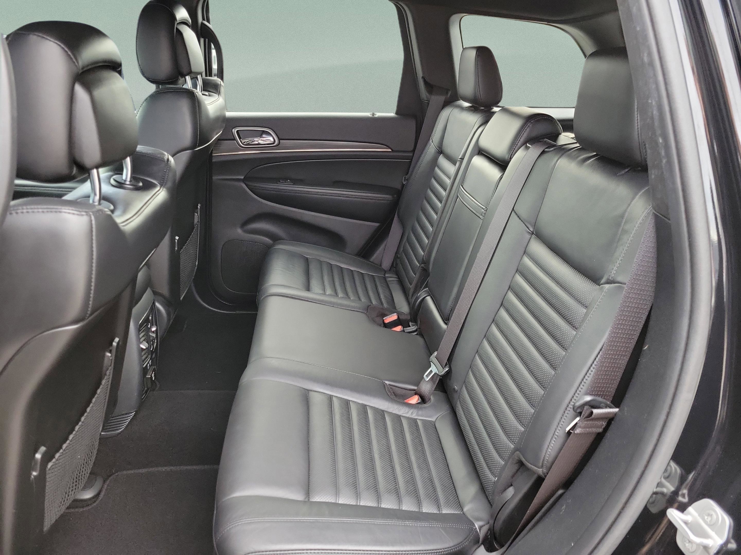 Used 2020 Jeep Grand Cherokee Limited X image 23