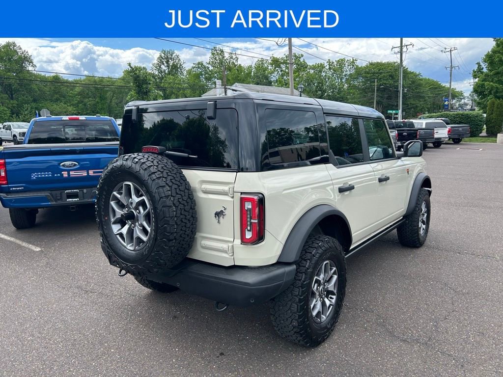 Certified 2025 Ford Bronco Badlands AWD/4WD image 5