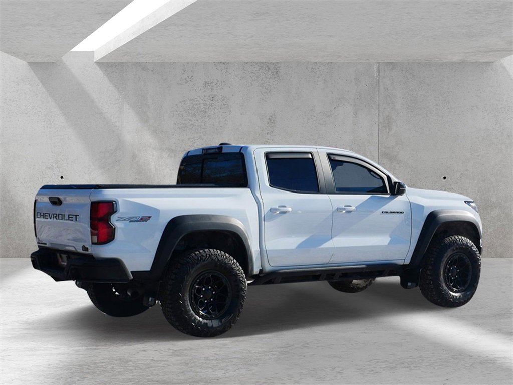 Used 2024 Chevrolet Colorado ZR2 w/ ZR2 Bison Edition image 3