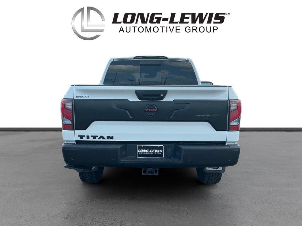 Used 2021 Nissan Titan PRO-4X w/ Pro-4x Convenience Package AWD/4WD image 5