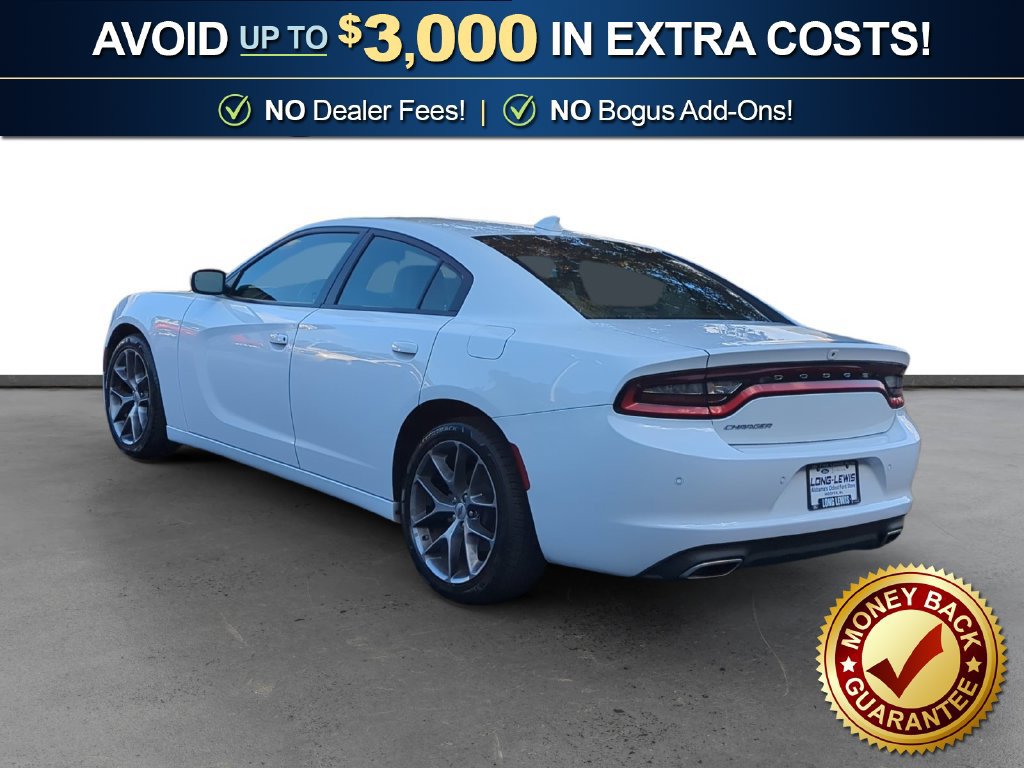 Used 2022 Dodge Charger SXT w/ Plus Group RWD image 4