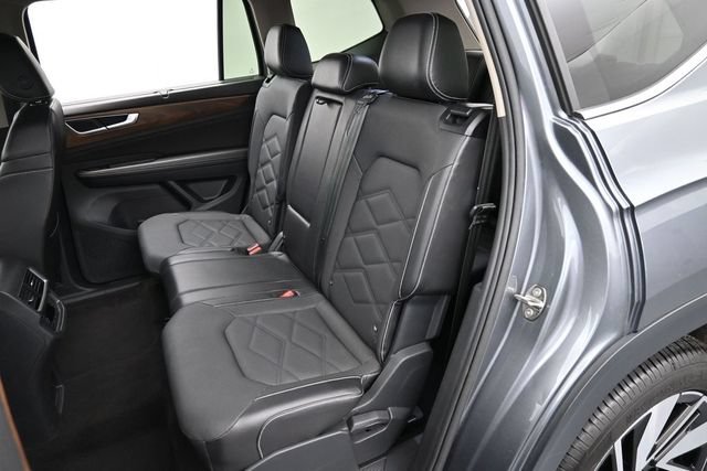 Used 2024 Volkswagen Atlas SE AWD/4WD image 26