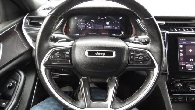 Used 2022 Jeep Grand Cherokee Altitude image 21