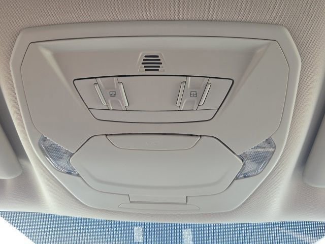 Certified 2017 Ford Escape SE image 26