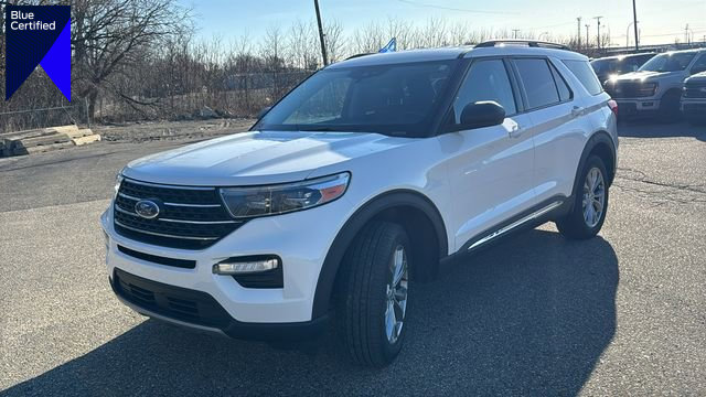 Certified 2023 Ford Explorer XLT w/ Equipment Group 202A