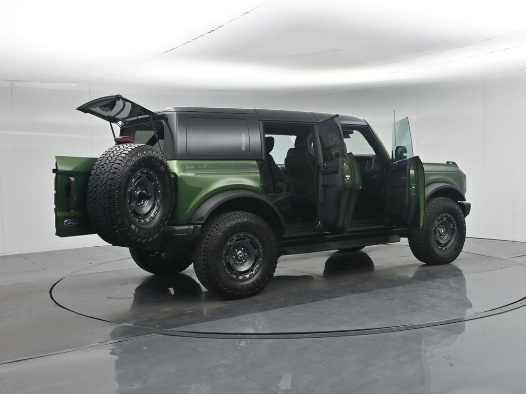 Certified 2025 Ford Bronco Badlands AWD/4WD image 4