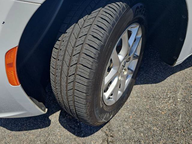 Used 2024 Chrysler Pacifica Touring-L FWD image 31