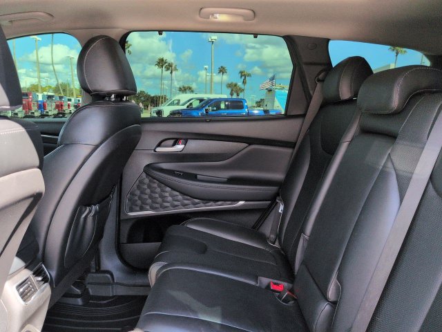 Used 2022 Hyundai Santa Fe SEL w/ Convenience + Premium Package FWD image 15