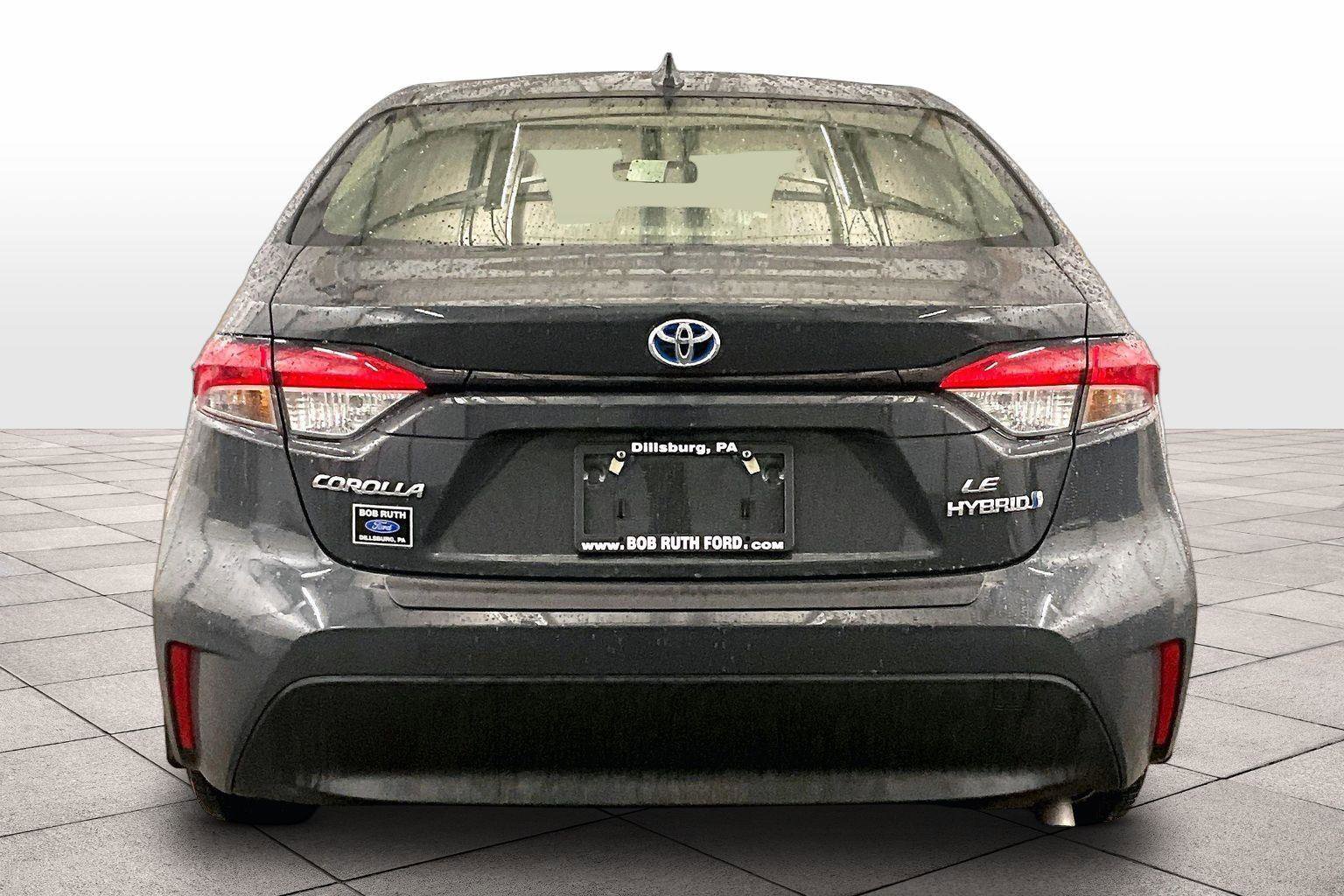 Used 2023 Toyota Corolla LE w/ Carpet Mat Package (TMS) image 4