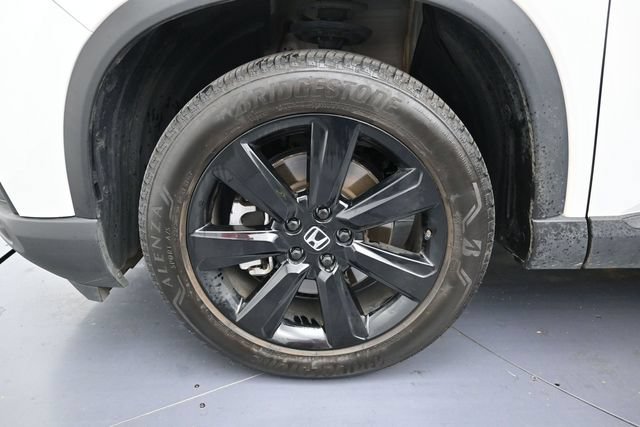 Used 2025 Honda Pilot Black Edition image 9
