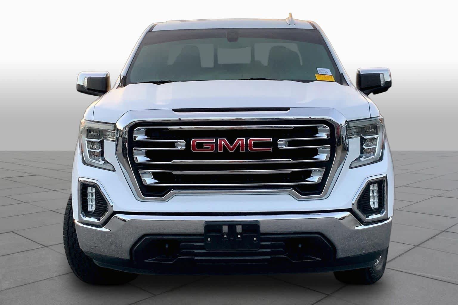 Used 2020 GMC Sierra 1500 SLT w/ SLT Premium Package AWD/4WD image 4
