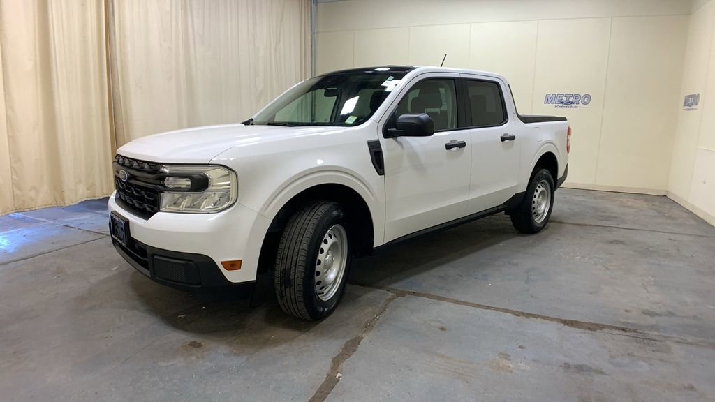 Certified 2024 Ford Maverick XL FWD image 36